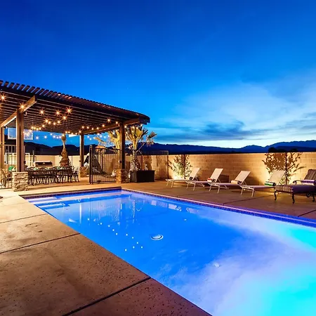 Paradise Village 107 Private Pool, Hot Tub, Pickle-Ball, Basketball, Futsal Court, And Game Room